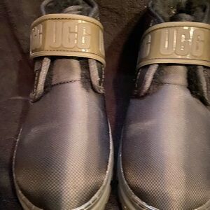 Original Women UGG UGG NEUMEL CLEAR BLACKCHUKKA BOOTS WOMEN'S SIZE 6 new
